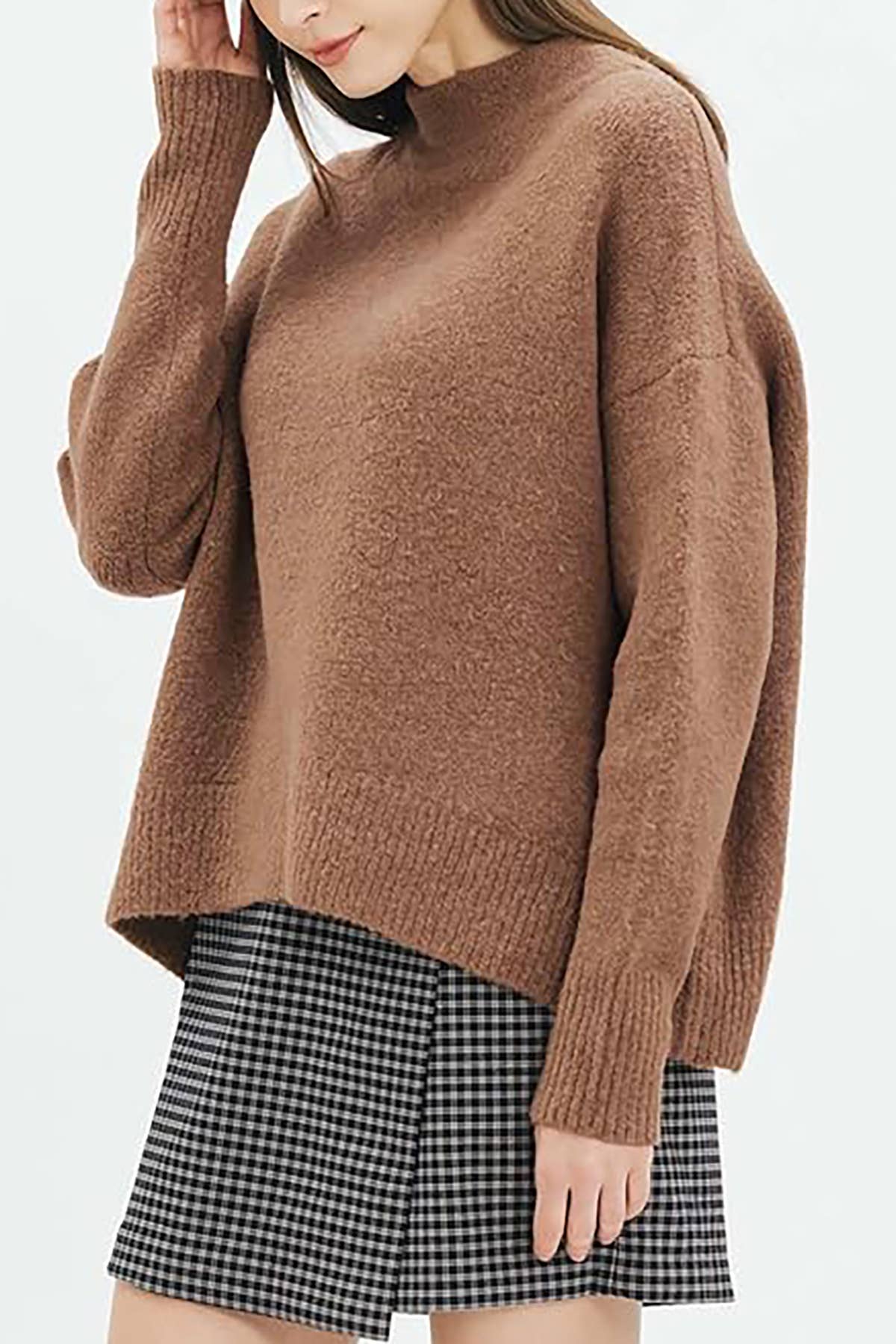 OVERSIZED MOCK NECK KNIT SWEATER