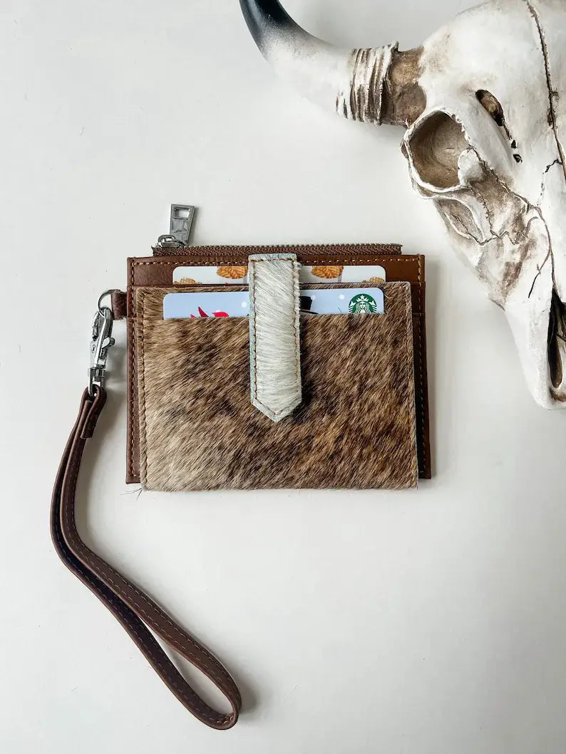 Dakota Wristlet Card Wallet - TAN + WHITE COWHIDE