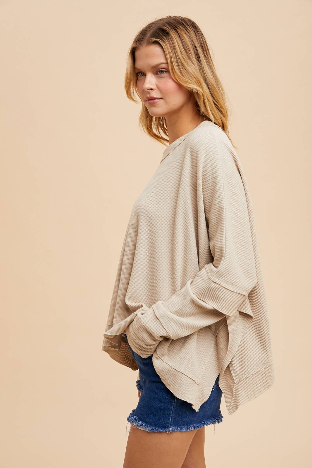 GARMENT WASHED CREW NECK TOP