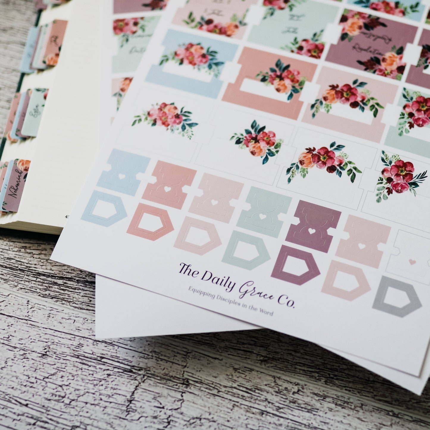 The Daily Grace Co - Floral Bible Tabs
